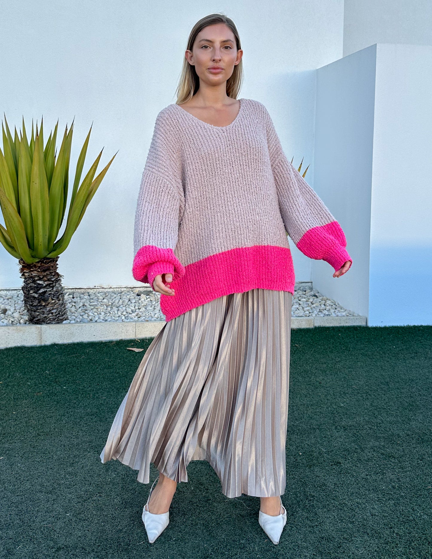 Eight Two One Knit
