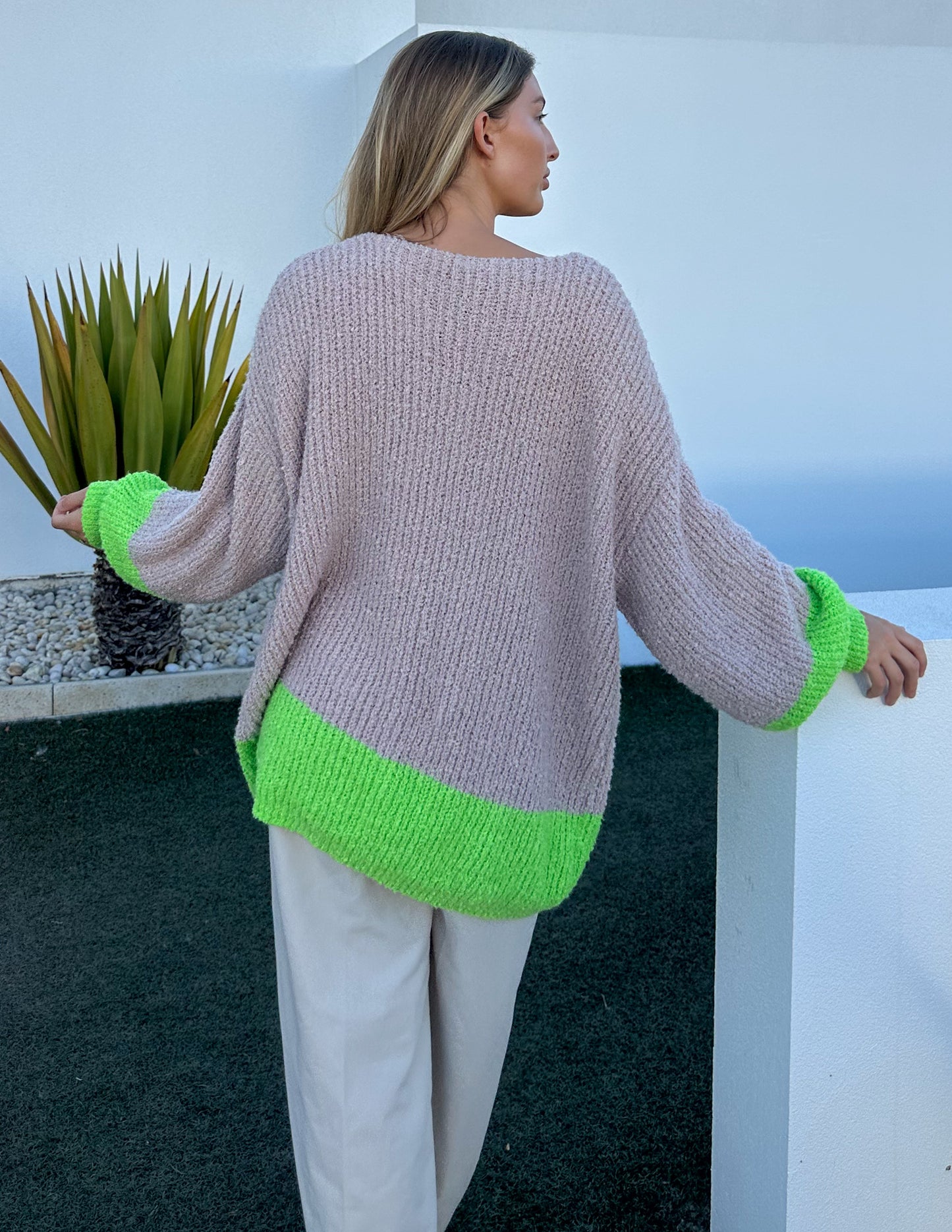Eight Two One Knit