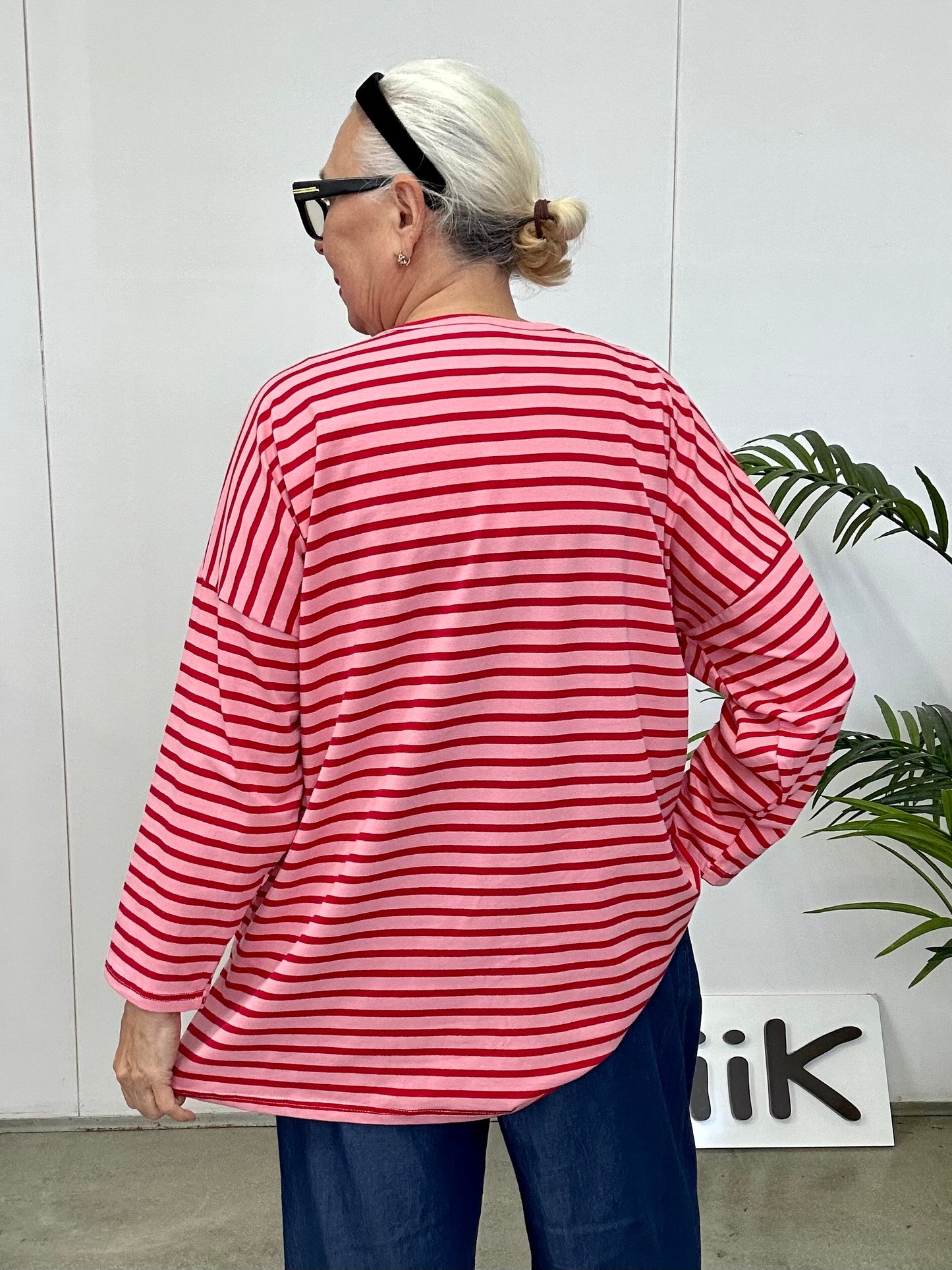Nine Zero Two Top