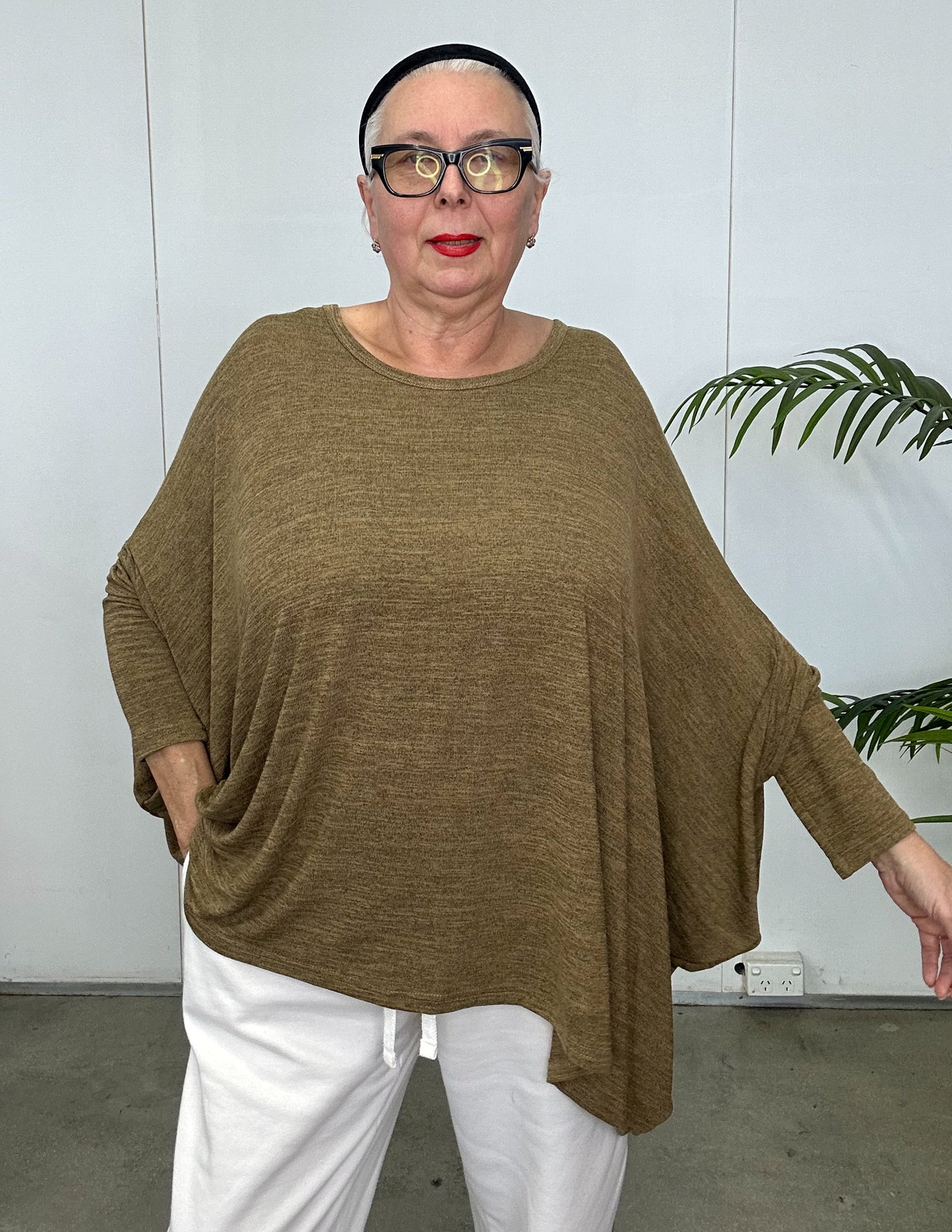 ONE NINE BATWING TOP