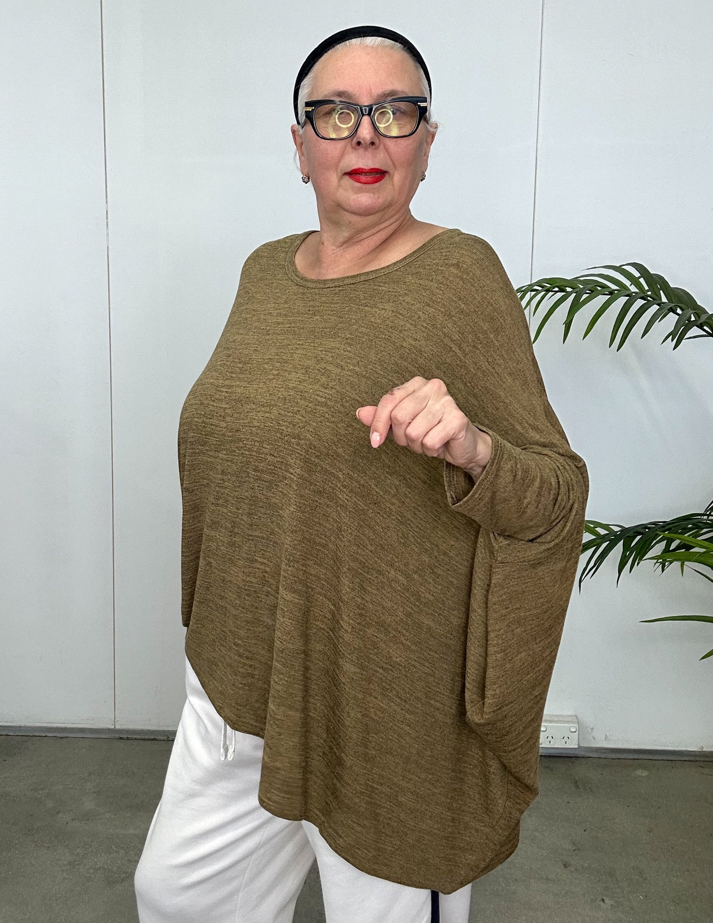 ONE NINE BATWING TOP